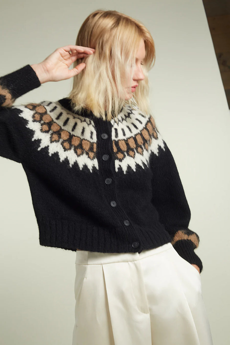 Starla Cardi - Black/Ivory/Camel