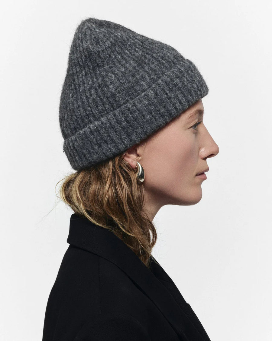 Piper Beanie - Dark Grey