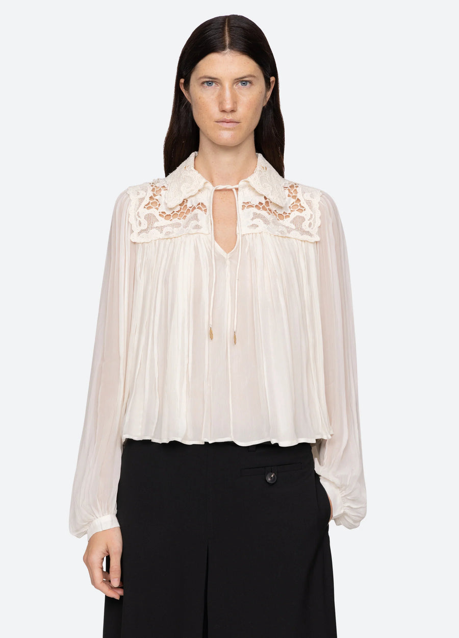 Daphne Top - Black