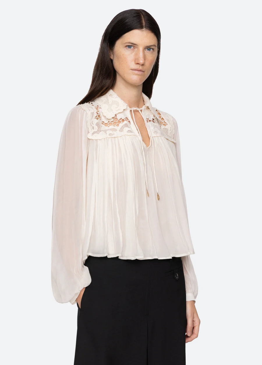 Daphne Top - Black