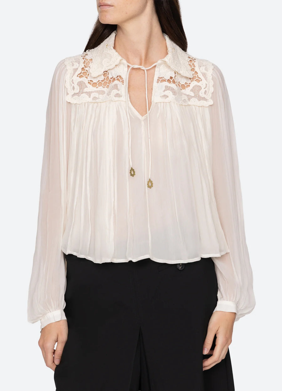 Daphne Top - Black