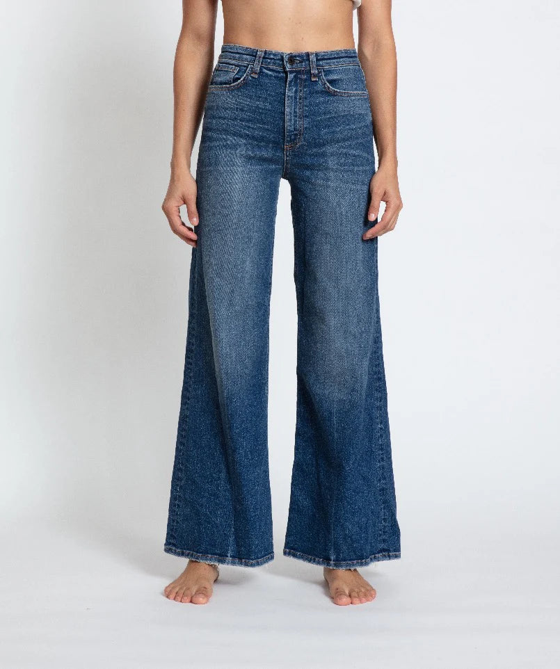 Wide Leg Gunnison Jeans - Gunnison