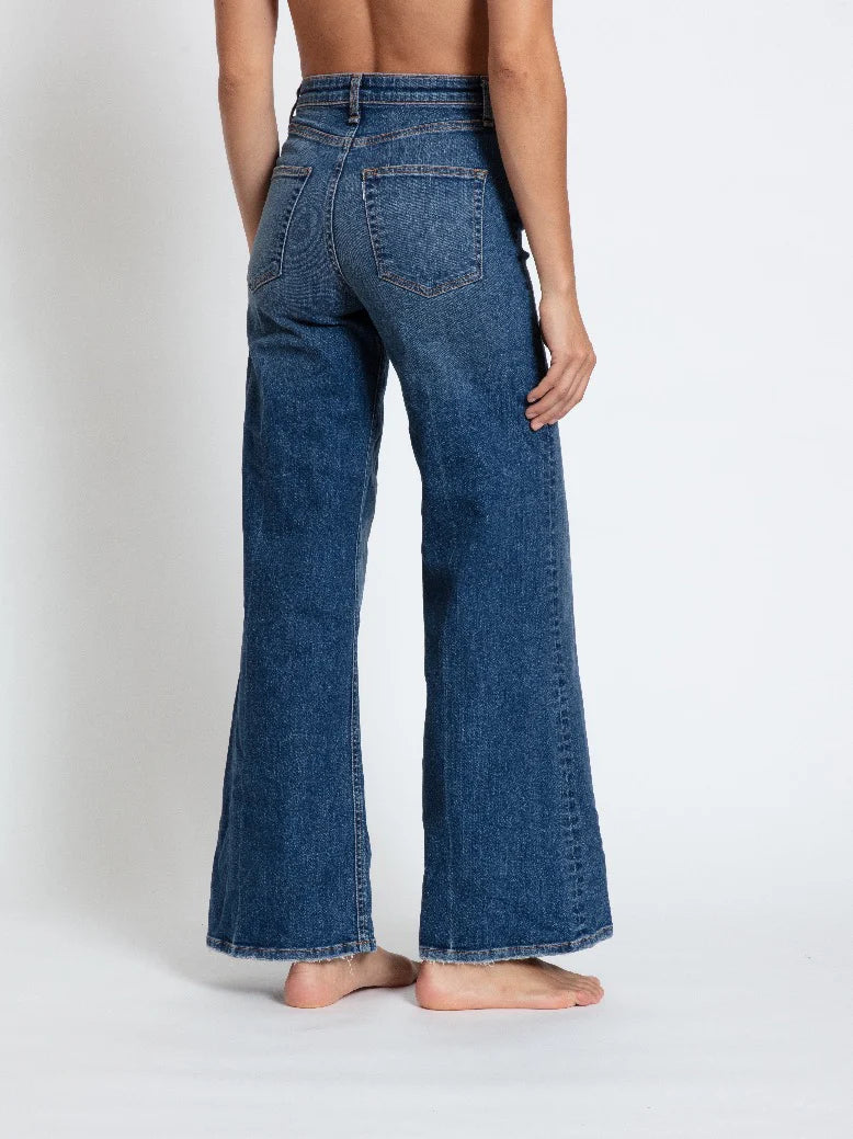 Wide Leg Gunnison Jeans - Gunnison