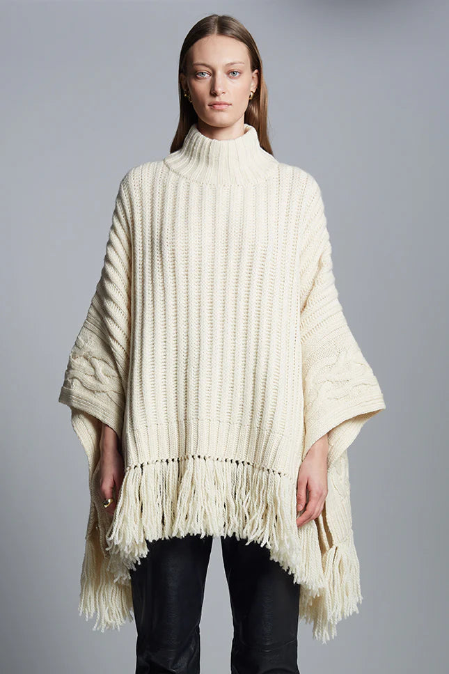 Hanni Poncho - Ivory