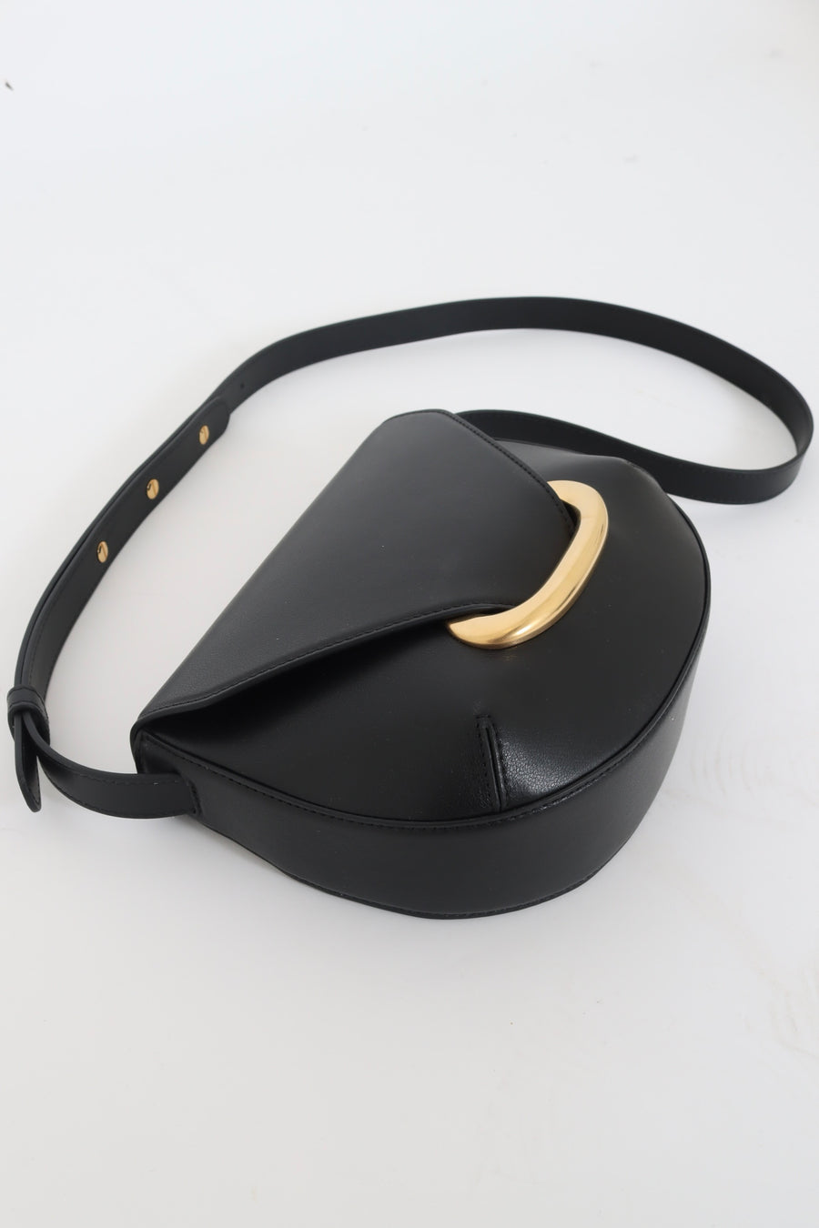 Veneto Small Crossbody Bag - Black