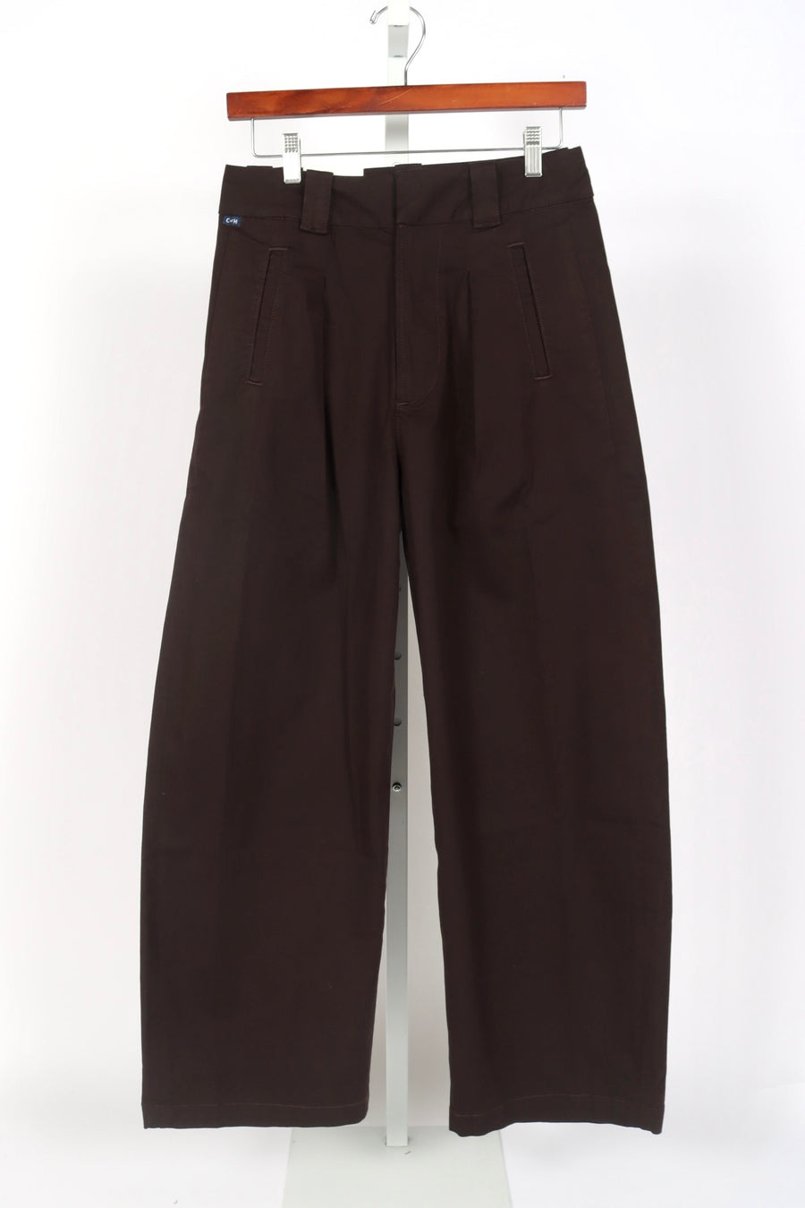 Cara Cropped Pleated Trouser - Clove