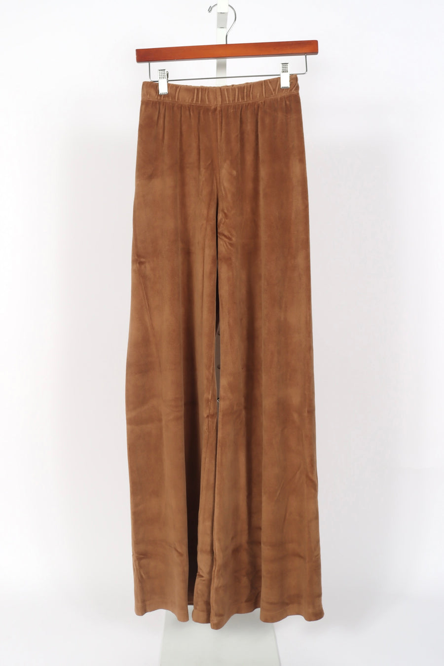 The Zephyra Flare Pants - Velour - Saddle