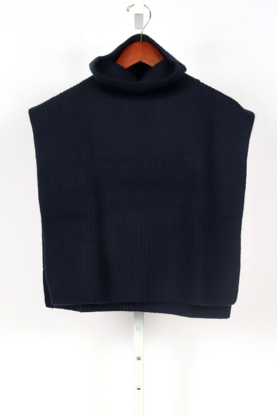 Magda Open Vest - Navy