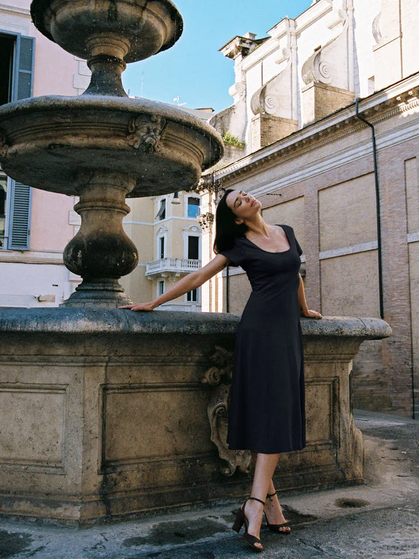 Mariana Round Neck Dress - Jet Black