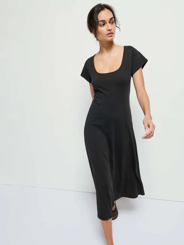 Mariana Round Neck Dress - Jet Black