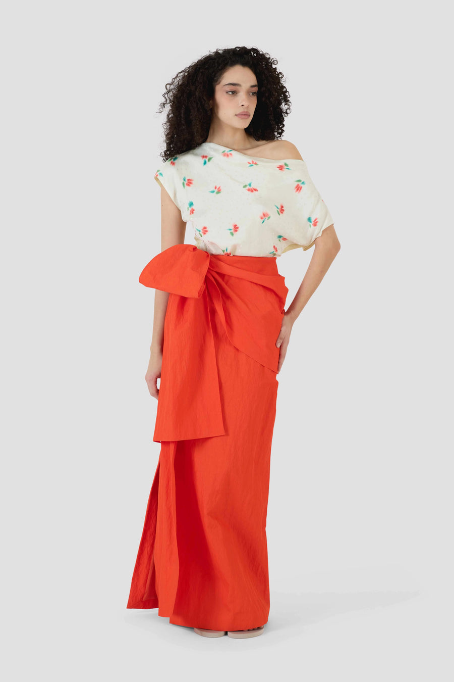 Draped V Tee - Tulip Jacquard