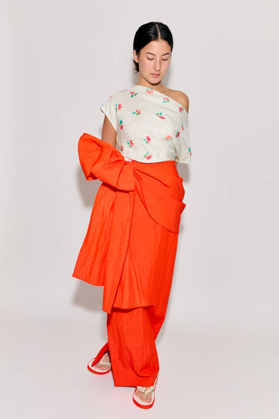 Draped V Tee - Tulip Jacquard