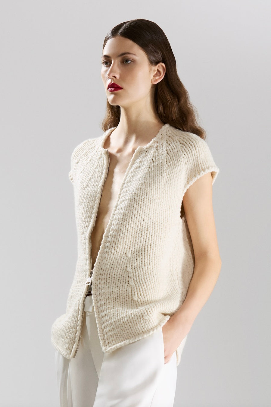 Handmade Sleeveless Zipped Cardigan - Ivory