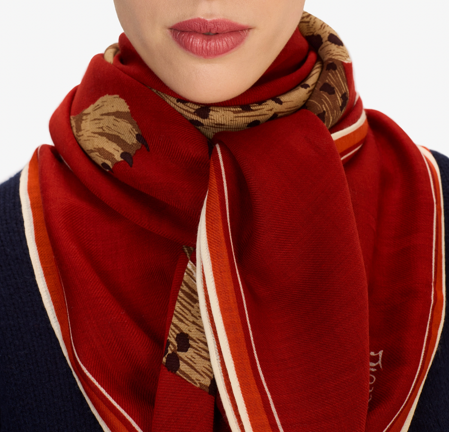 Square 130 - Jorgen - Red