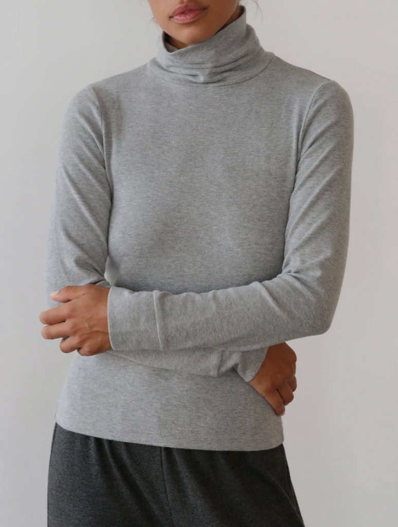 The Baby Rib Turtleneck - Heather Grey
