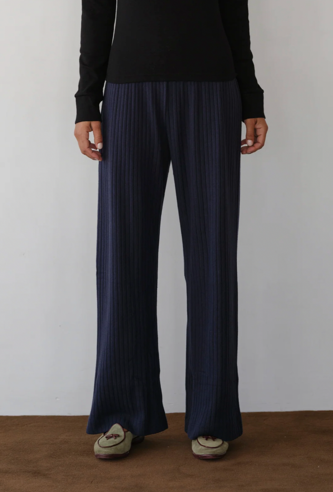 The Sweater Rib Simple Pant - Navy