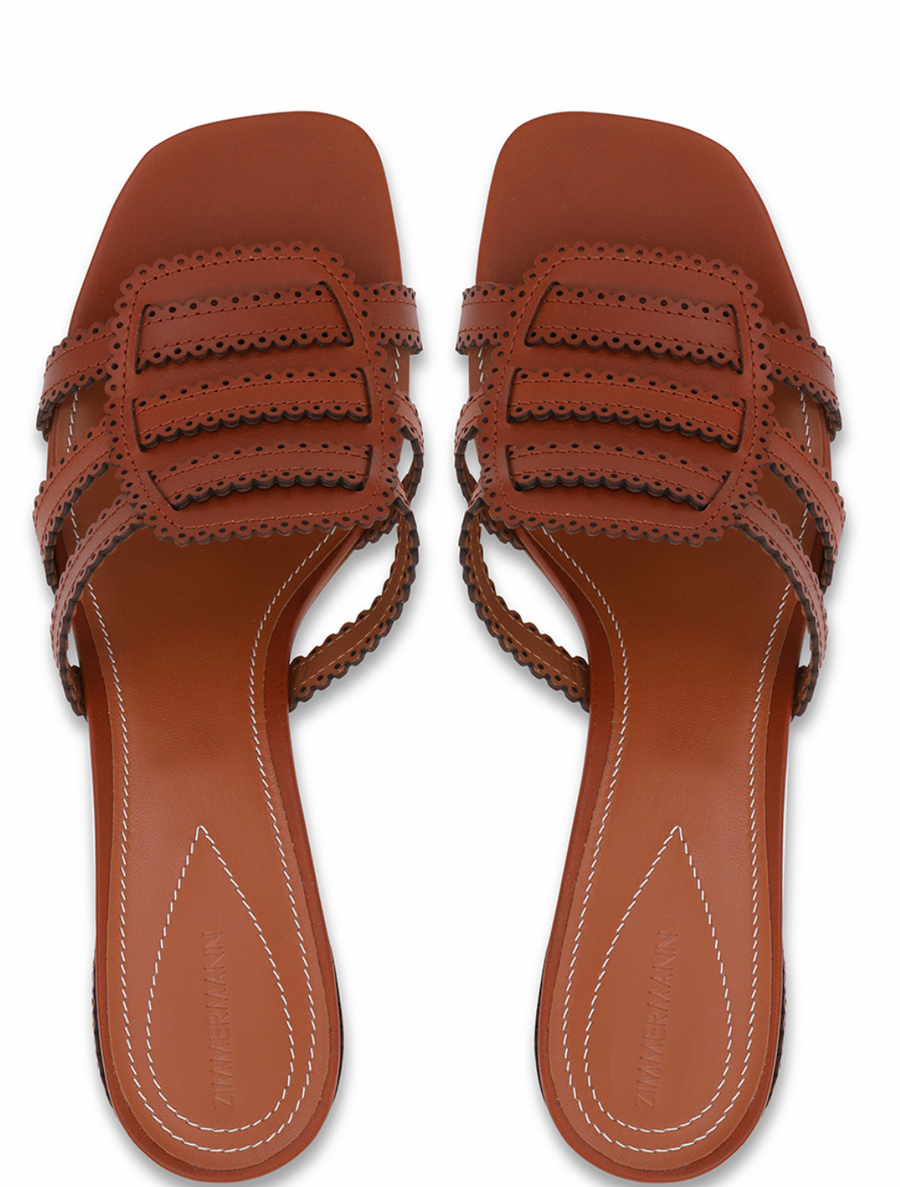 Goldie Slide 65 - Pecan