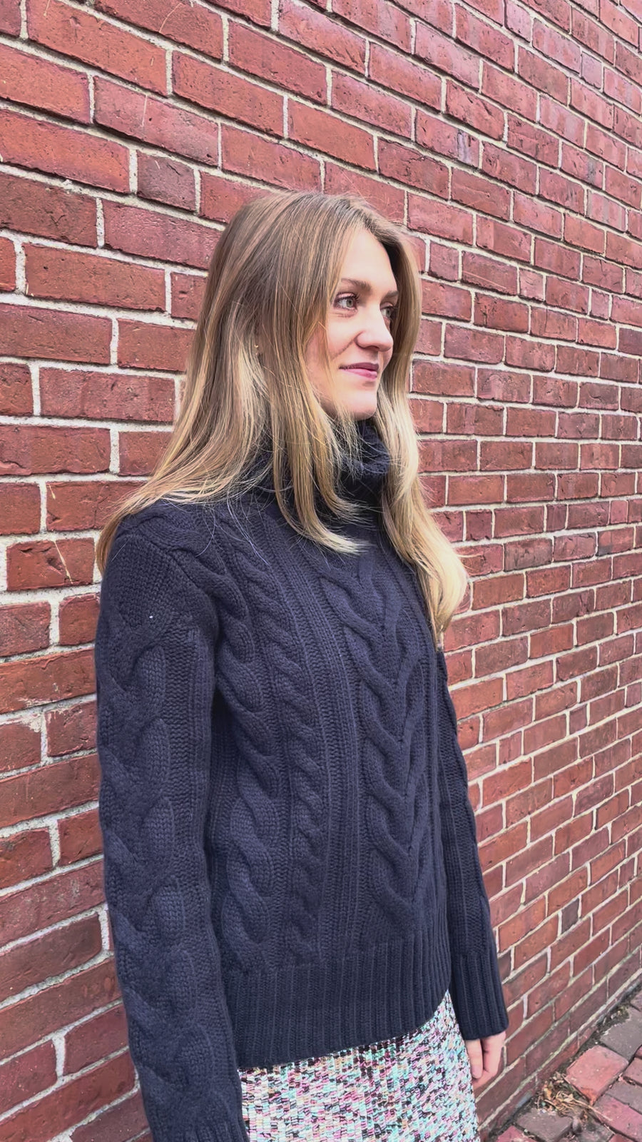 Traveling T Neck - Midnight